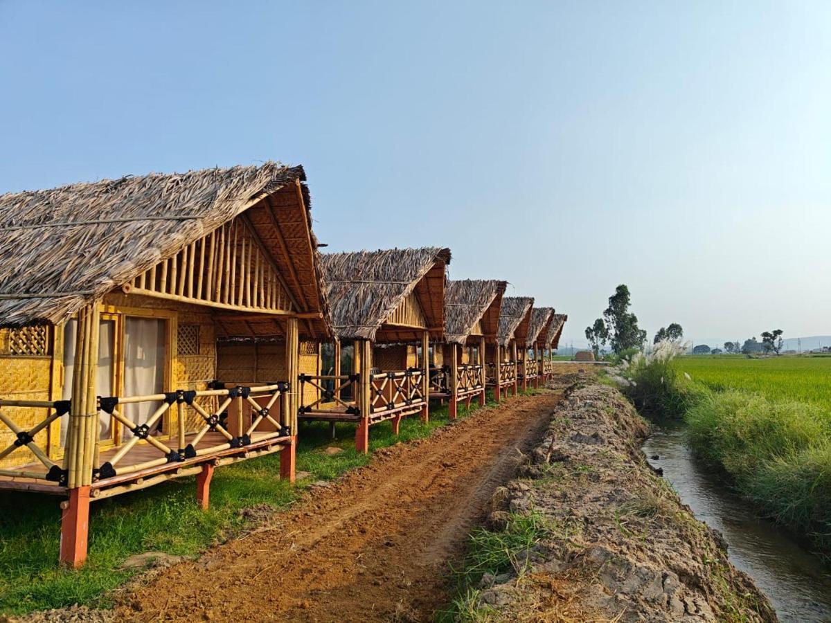 The Sundown Hampi Hotel Luaran gambar